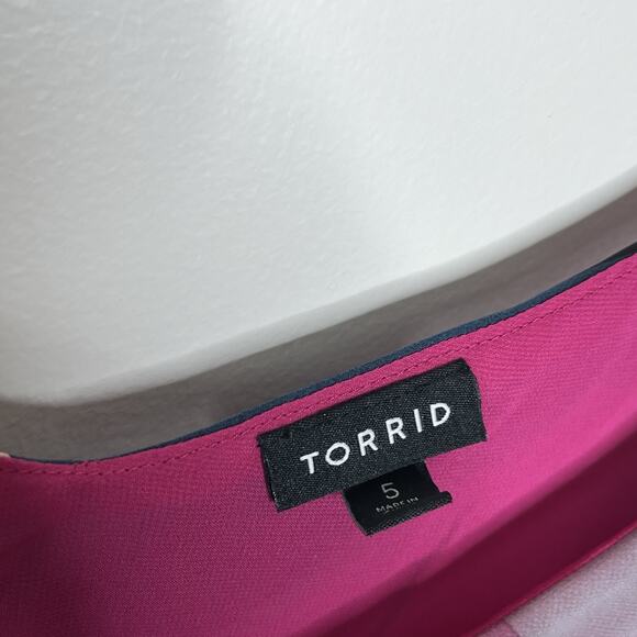 Torrid Diagonal Striped Chiffon Tank Top Womens 5X Colorful Sleeveless Pink - Picture 3 of 5